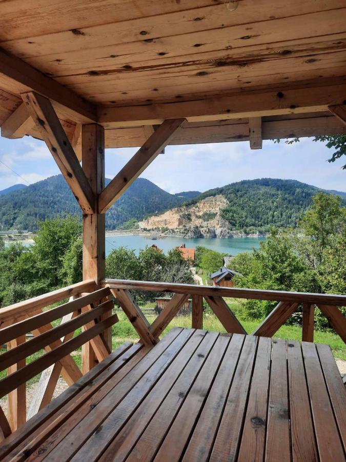 Kucica Na Tari Holiday home *